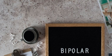 bipolar-hastaligi-nedir-belirtileri-nelerdir-nasil-tedavi-edilir-KnpwyrOQ.jpg