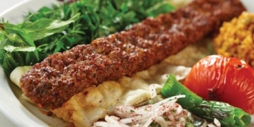 adana-kebap-tanimi-dunyanin-sevdigi-lezzet-adana-kebap-nasil-yapilir-FQvzQGtf.jpg
