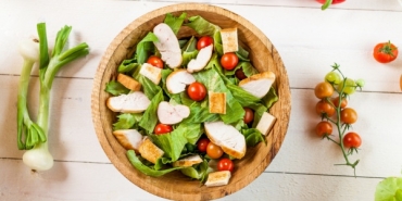 bir-kase-dolusu-mutluluk-sinitzelli-pratik-salata-tanimi-nasil-yapilir-w6XTs8Gb.jpg