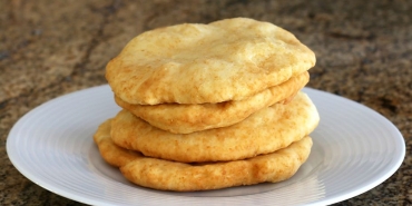 mayasiz-pisi-tanimi-uzun-kahvaltilarin-vazgecilmezi-mayasiz-pisi-nasil-yapilir-wsBqeDHN.jpg