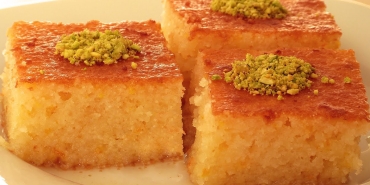 revani-tanimi-gonulleri-fetheden-damaklara-lezzet-soleni-yasatan-revani-nasil-yapilir-kUlQbXrM.jpg