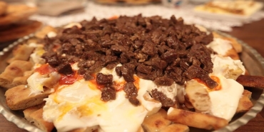 tirit-yemegi-tanimi-turkulere-bahis-olan-tirit-yemegi-nasil-yapilir-9BAkXxzQ.jpg